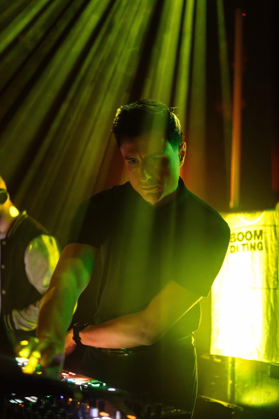 DJ Iliraga at an event